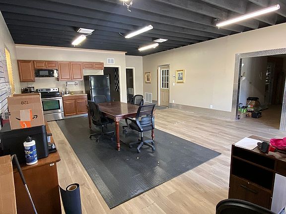 2nd image of 7800 SE 129th Pl