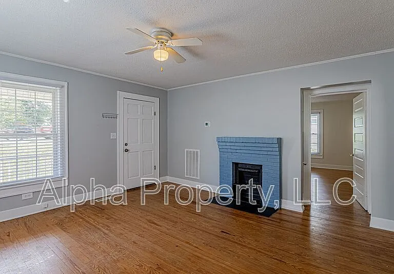 407 Cedar Lane Rd — Photo 3