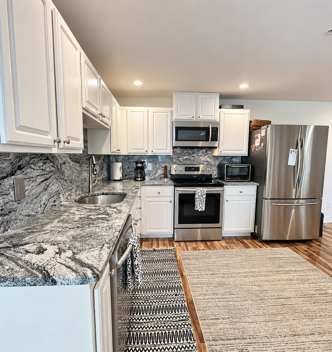 1 bed, 768 sqft, $2,000 — Photo 3