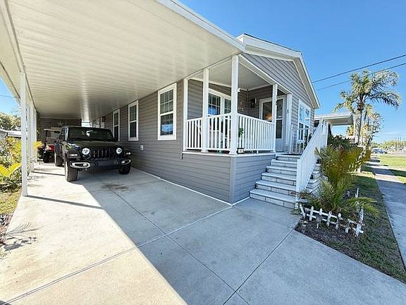 2nd image of 1415 Main St Lot 18
