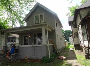 523 3rd Ave S, Clinton, IA 52732