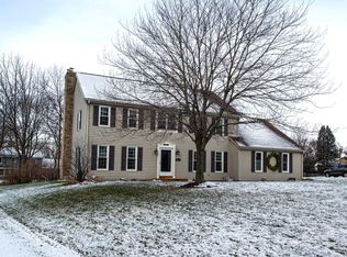 1165 Crystal Dr, Brookfield, WI 53005
