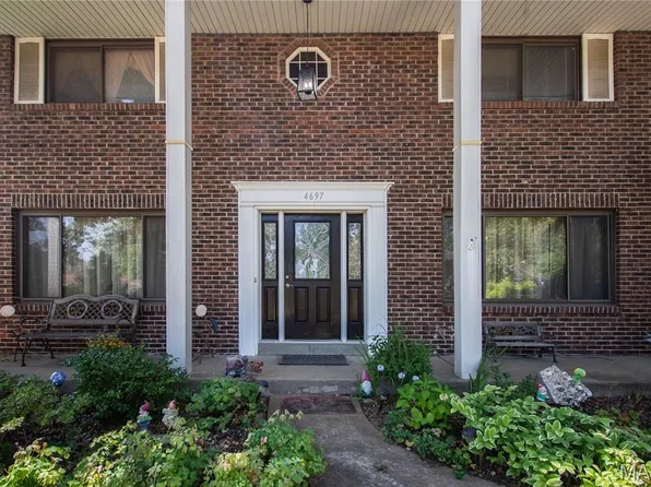 4697 Bridlewood Ter, Saint Louis, MO 63128