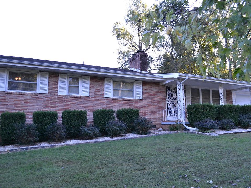 1st image of 4604 Robindale Dr
