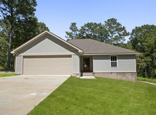 8 Adeline Ct, Sumrall, MS 39482