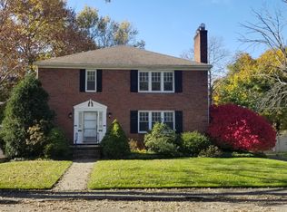 1735 Oberlin Ct NW, Canton, OH 44703