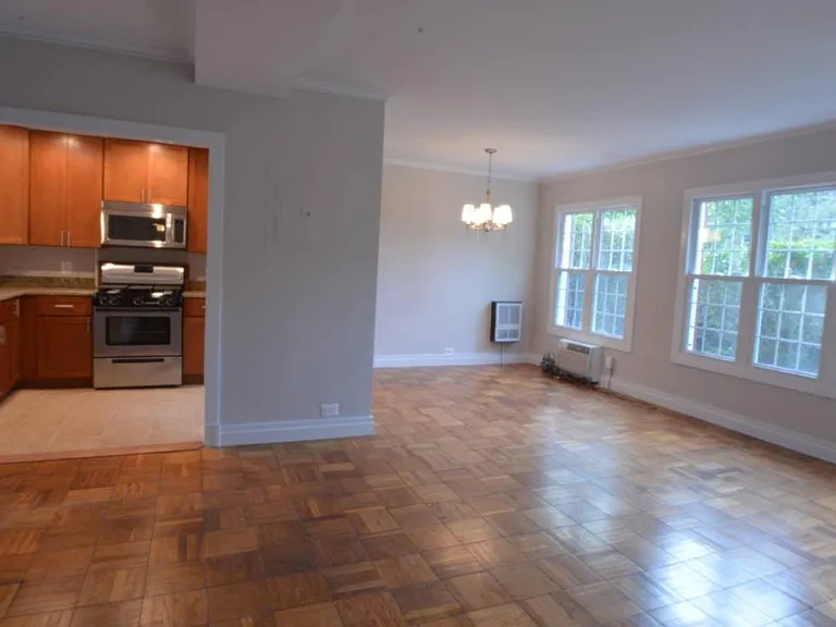 3252 Martha Custis Dr — Photo 6