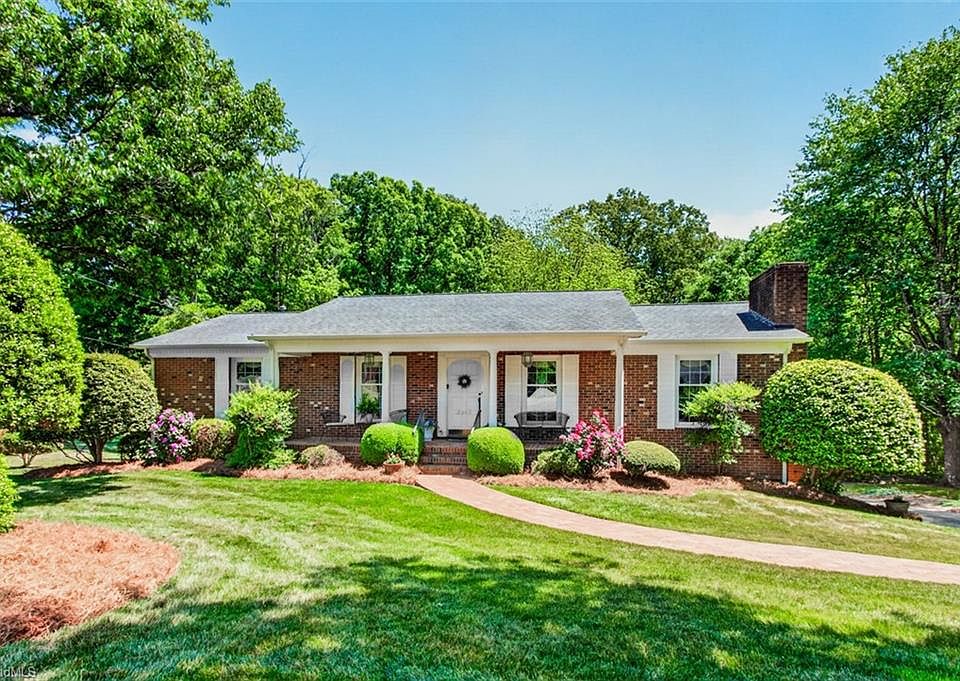 1st image of 2349 Lambert Dr