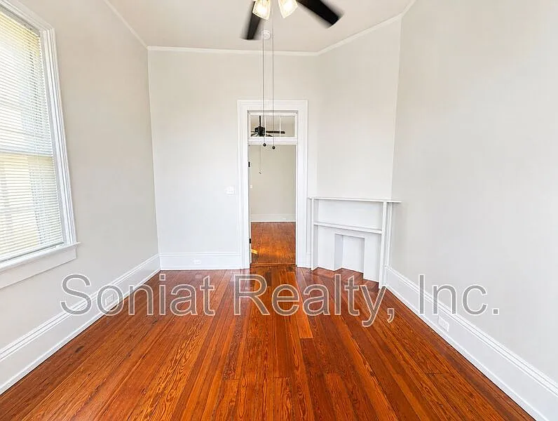 2 bed, 1.0 bath, 850 sqft, $1,350 — Photo 2