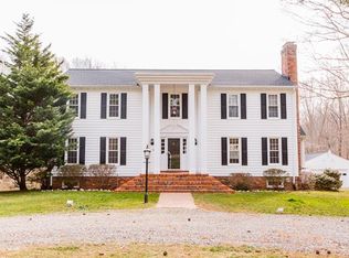 6071 Studley Rd, Mechanicsville, VA 23116