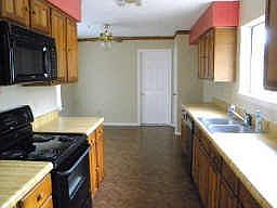5th image of 2327 Pilgrims Bend Dr
