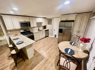 2428 Circle Dr, West Bloomfield, MI