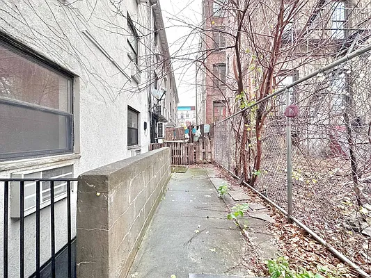 Rented by Doorway NYC, LLC | media 21