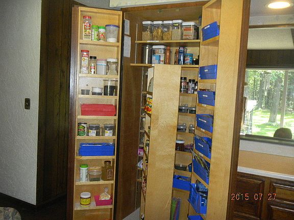 Butler Pantry