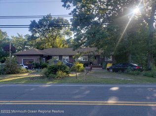 258 Joe Parker Rd, Lakewood, NJ 08701