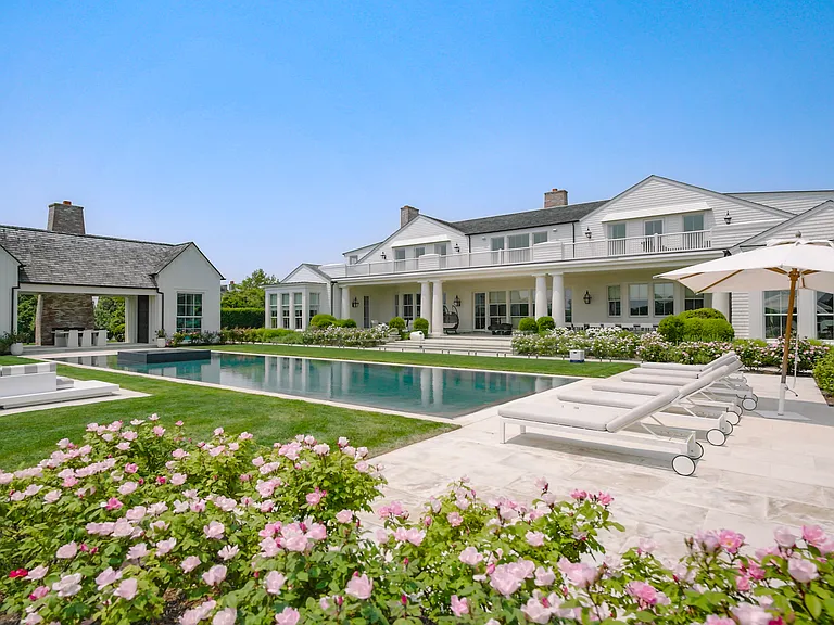 41 Halsey Ln — Photo 24