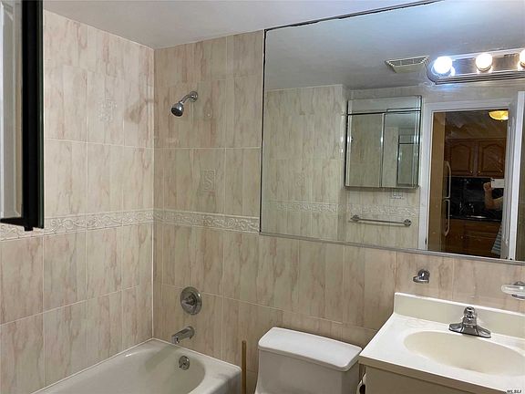 3rd image of 114-17 Dalian Ct Floor 1