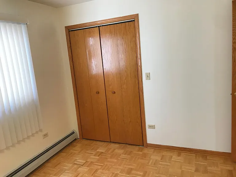 1st bedroom