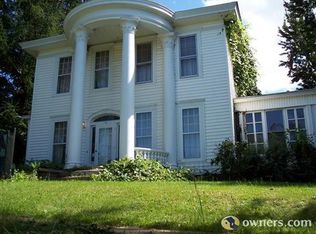 27 E Main St, Sodus, NY 14551