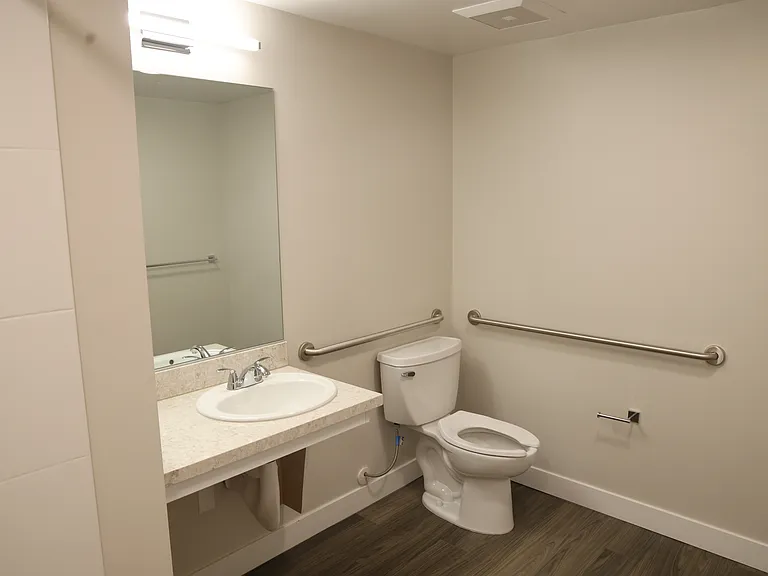 Congregational Place — Photo 10