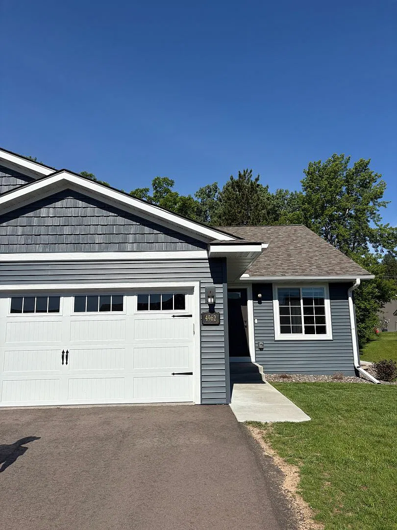 4962 Bluebell Ct — Photo 1