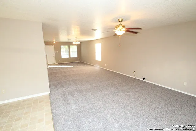 9715 Amber Ledge — Photo 35