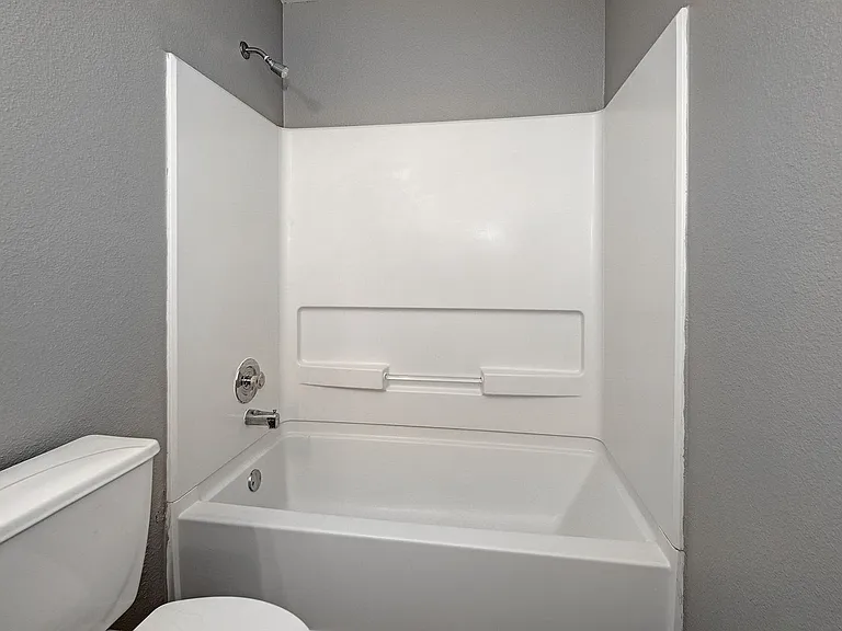 3515 Alamo Greens — Photo 18