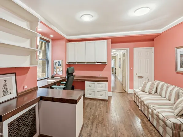 447 East 57th Street image 17 of 19