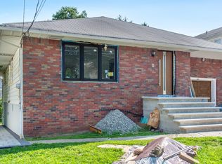 64 Scoles Ave #1, Clifton, NJ