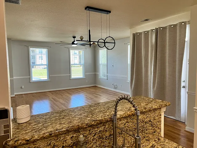 3122 Barred Owl Ln — Photo 4