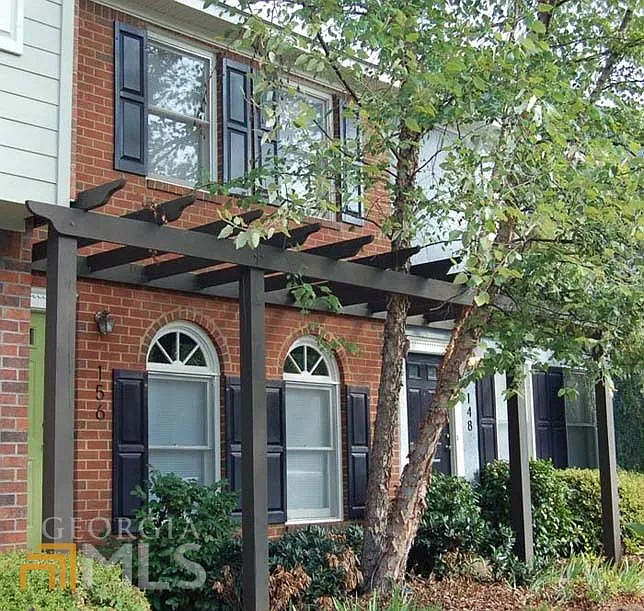 180 Berlin Ct photo 1