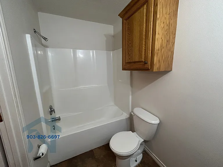 799 Houston St #A — Photo 16