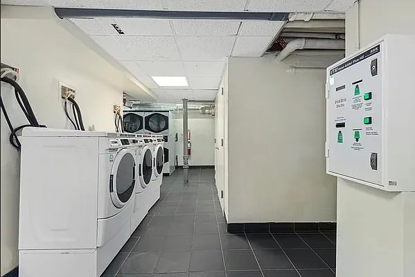 Rented by Nest Seekers International | media 8