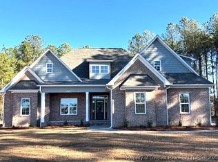 509 Autumn Leaf Ct, Lumberton, NC 28358