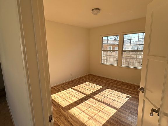 2nd image of 6614 Camellia Ave APT 3