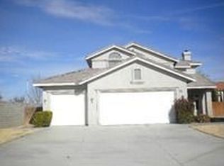 13860 Lippazan Ct, Victorville, CA 92394