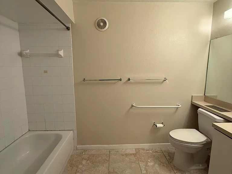 1790 Rocky Wood Cir #208 — Photo 23