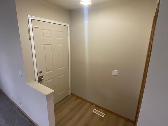 2nd image of 27 Martinpark Way NE #27
