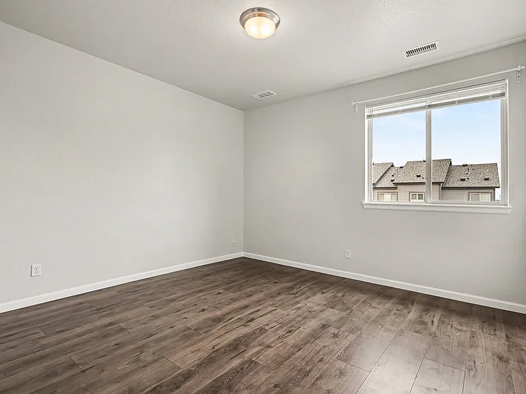 6812 Dewey Dr — Photo 29