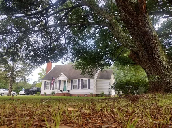 2254 Highway 52 S, Cheraw, SC 29520