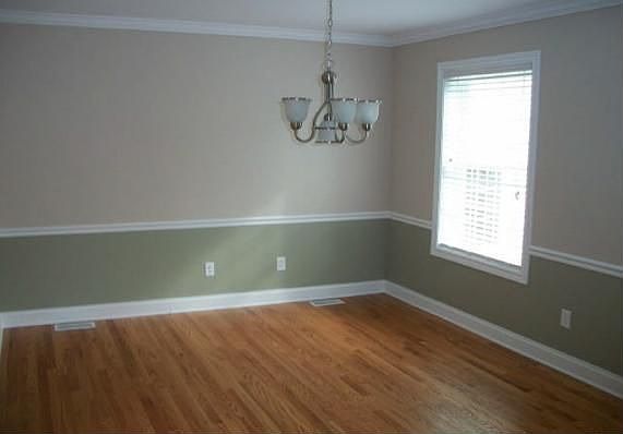 2490 McKinley Dr - Dining Room - 2009-09-24