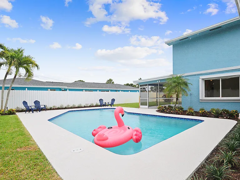 3905 Flag Dr — Photo 35