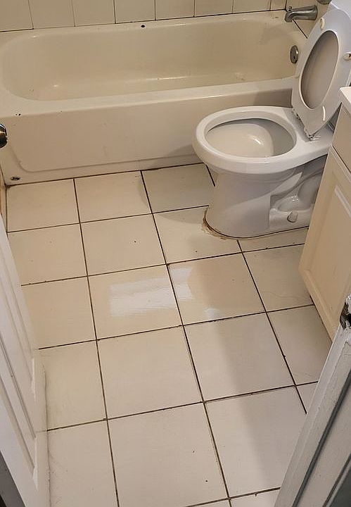 2nd image of 5826 NW 23rd St
