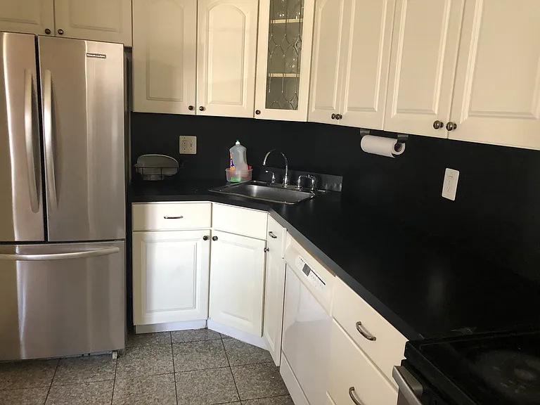 412 Hornel St #1 — Photo 1