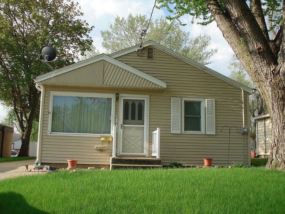 1st image of 1812 27th St