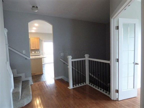 5th image of 2834 Acarie Dr