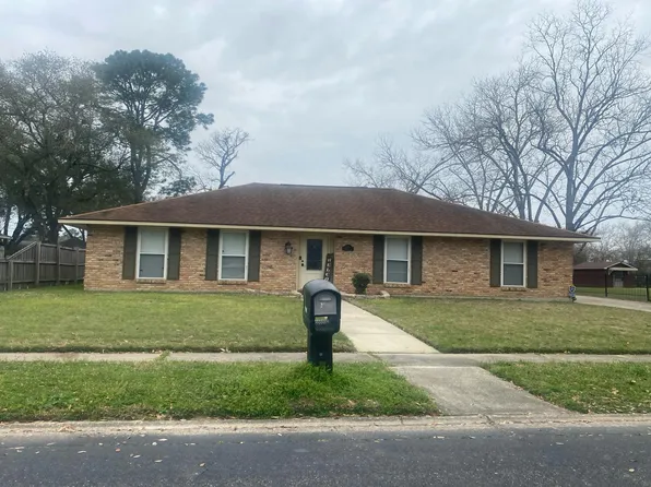 4075 Edgemont Dr, Baton Rouge, LA 70814