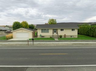 511 W 45th Ave, Kennewick, WA 99337