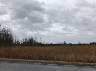 10445 County Rd, Clarence, NY 14031