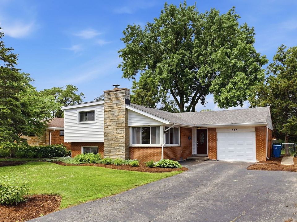 1st image of 331 E Huntington Ln